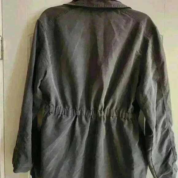 Apt.9 women's gray, draw string, light weight, zipper jacket,  size medium - Picture 8 of 8